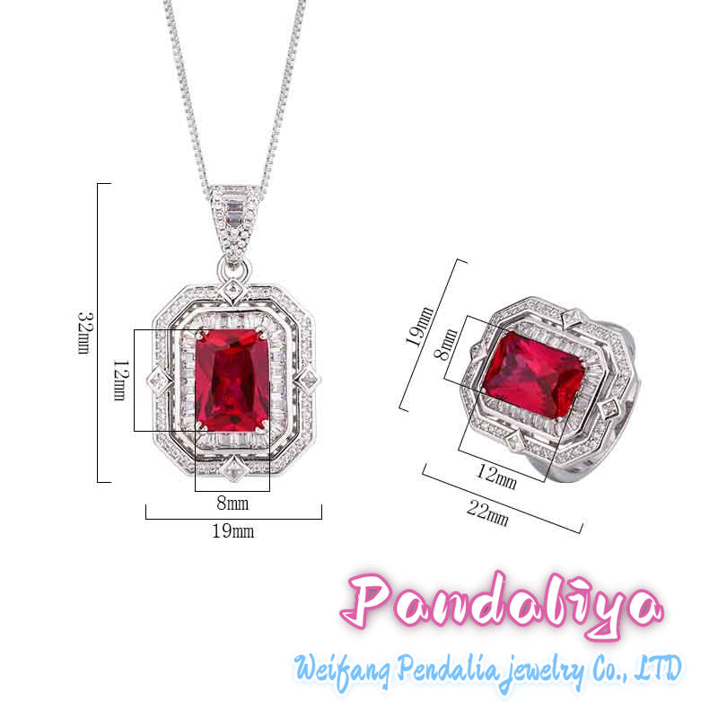 Simulated gemstone set, intricately adorned with exquisite square-cut diamonds, perfectly complementing both the ring and necklace, exuding a noble demeanor and radiating captivating brilliance!