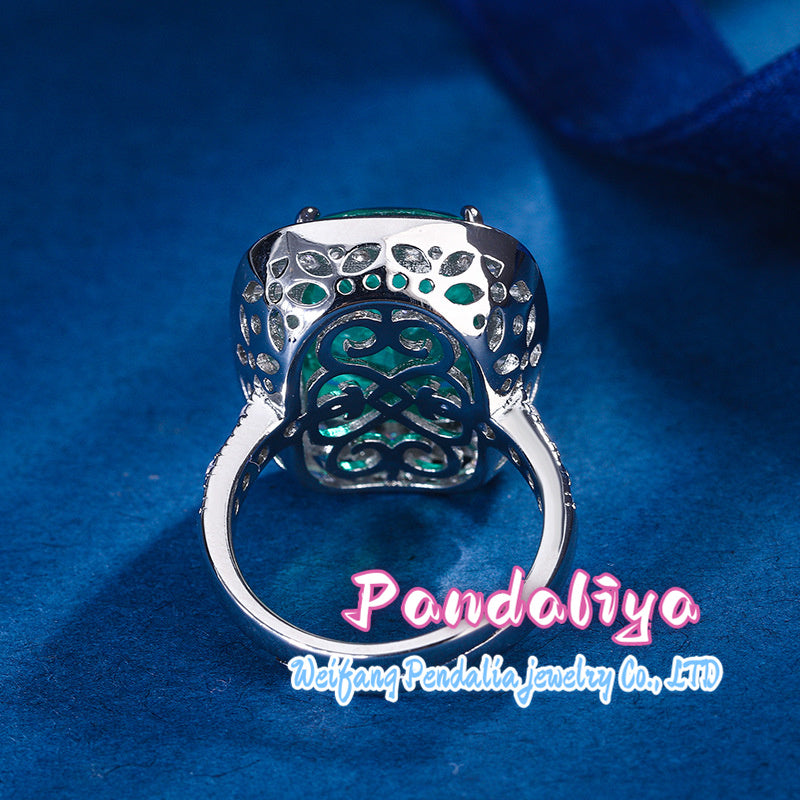 Colored Gemstone Ring: Featuring a simple yet classic style, showcasing exquisite beauty, and exuding a unique sense of fashion charm, making you the center of attention.