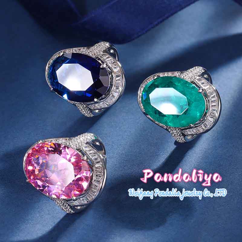 Limited edition! Three different colored pigeon egg rings, boasting a classic design that showcases luxurious taste and unique charm, making you the center of attention!