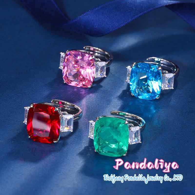 Colorful Gemstone Ring: Luxurious and Elegant, Dazzling and Eye-catching, Showcasing Noble Taste, Unique Personality Charm, Achieving Gorgeous Style.