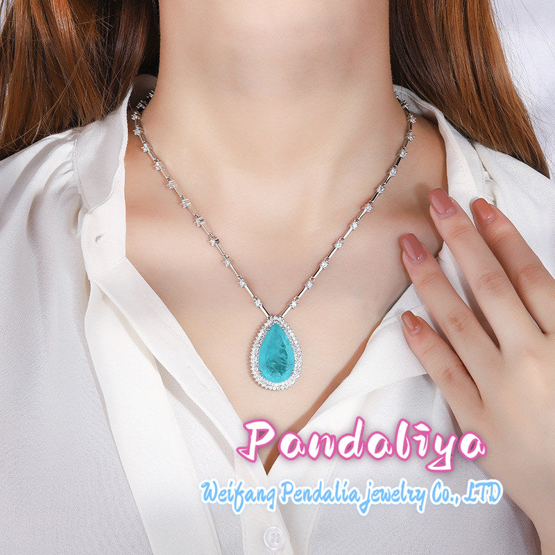 Classic Large Droplet Necklace: Exquisite design, magnificent brilliance, showcasing your noble temperament, achieving the splendid elegance at the party.