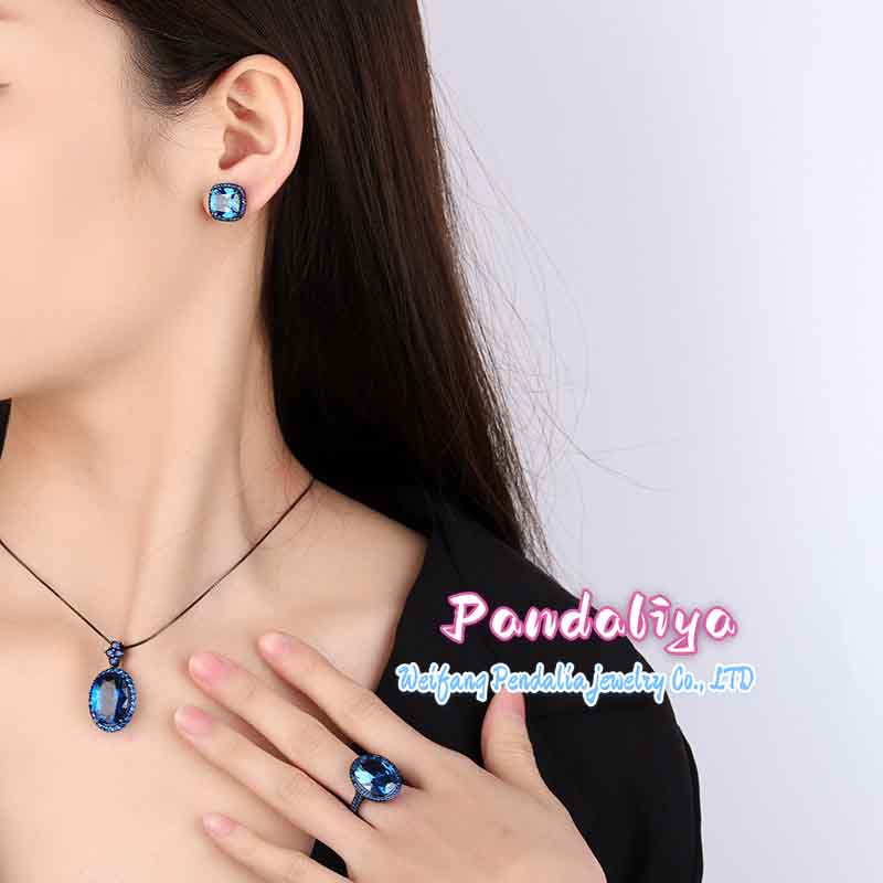 Black gold imitation blue spinel set, creating a fashionable personality, showcasing unique charm, achieving your own fashion legend!