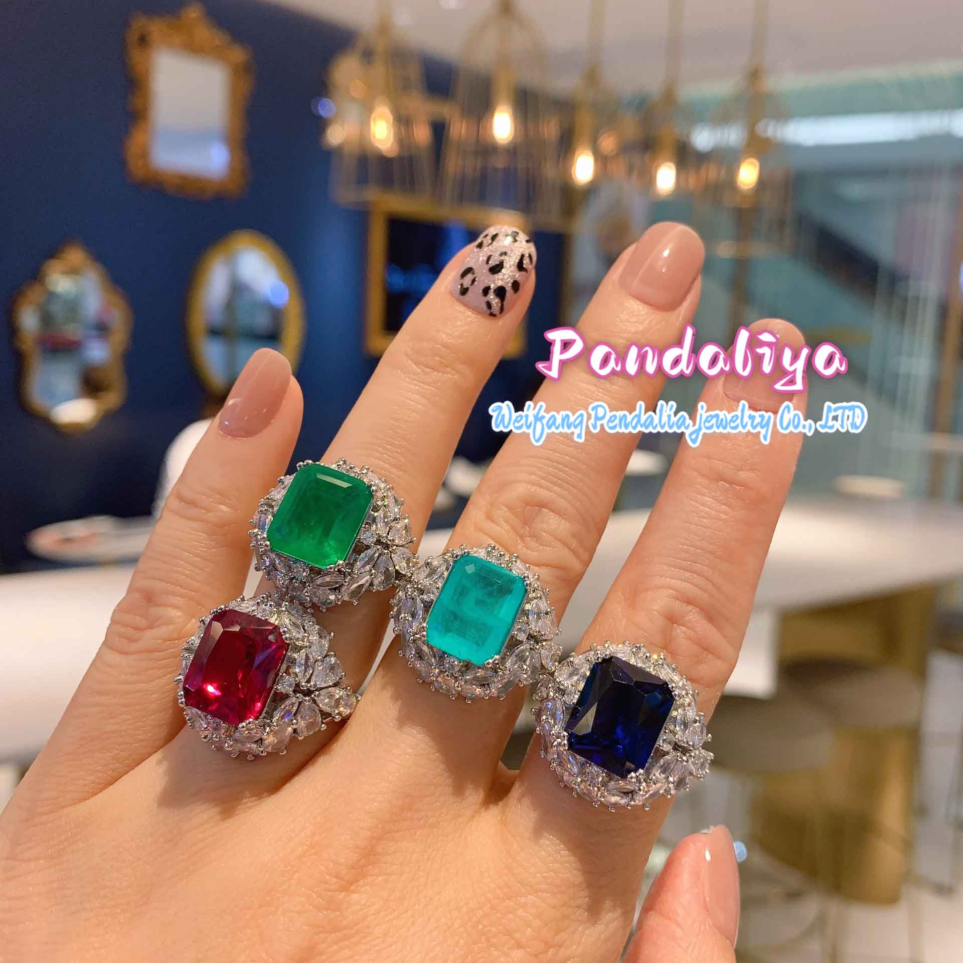 European and American popular gemstone rings exude retro charm, rekindling the allure of vintage and lighting up the journey of fashion!