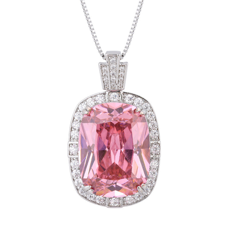 A simulated gemstone necklace with a bold square shape, exuding timeless elegance and sophistication.