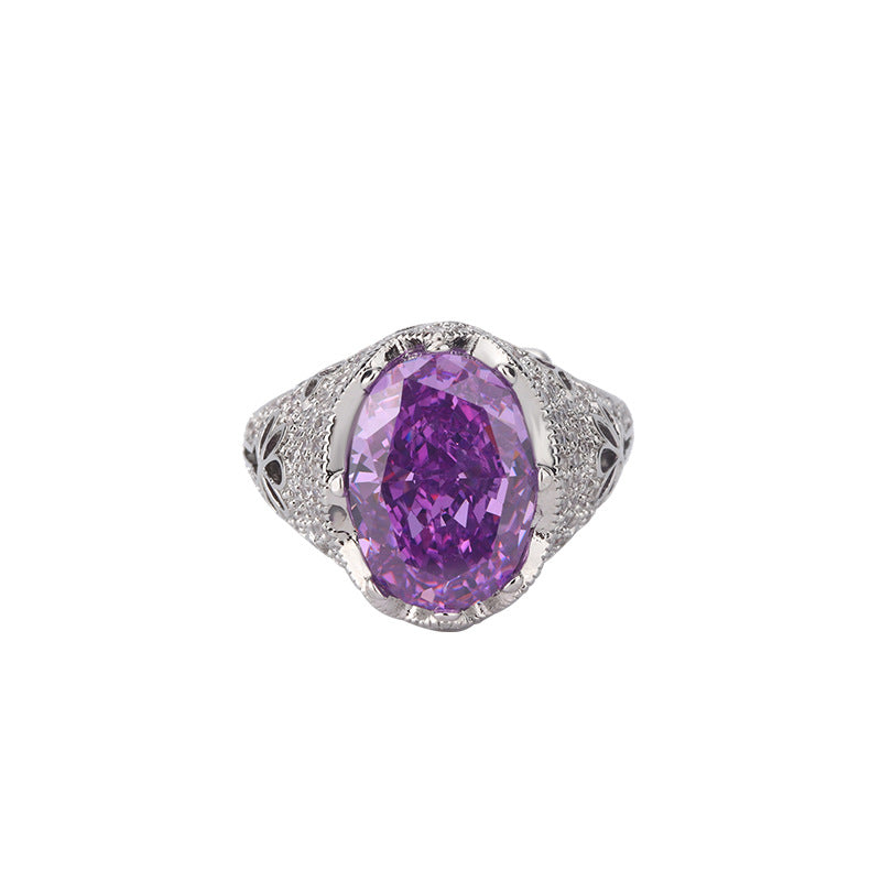 Colorful gemstone ring, exuding a sense of understated luxury, perfectly combines elegance and sophistication with the delicate and exquisite ice flower cutting technique.