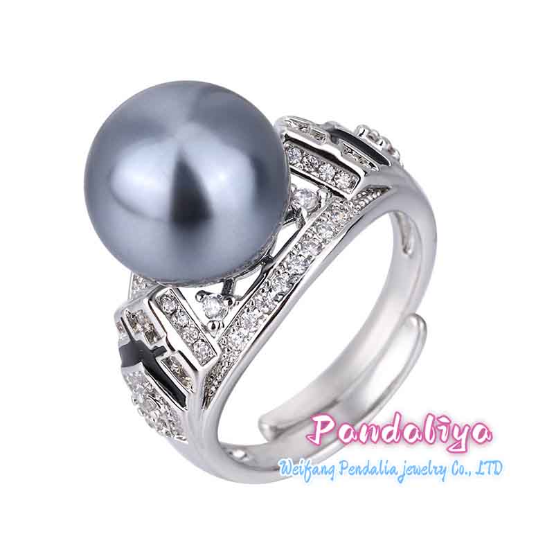 Exquisite 12mm Pearl Ring: Comfortable to Wear, Radiant in Elegance, Embodies Confidence and Charm.