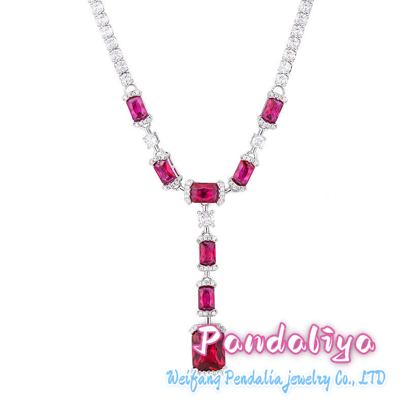 Gemstone Necklace, Exquisite Diamond Setting, Exuding Noble Elegance, Demonstrating Exceptional Taste and Prestigious Identity!