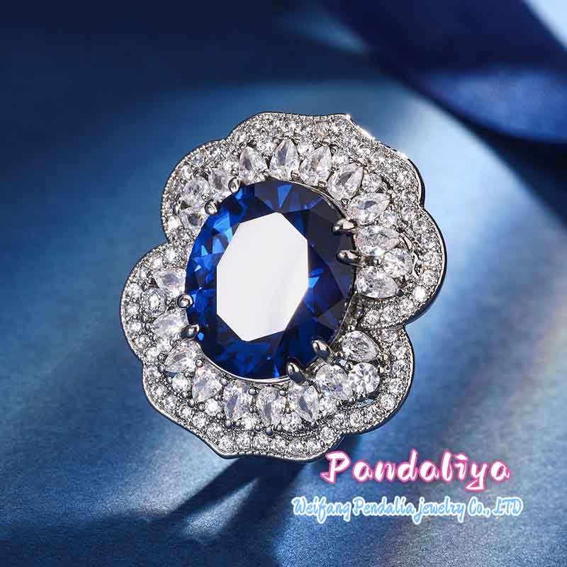 Fashionable gemstone ensemble, classic design, uniquely charming, dazzling and eye-catching, showcasing unique taste, emitting enchanting radiance, achieving your stylish look!