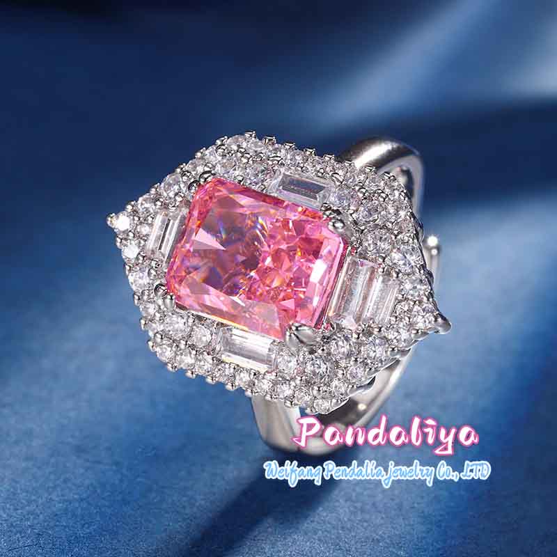 Dreamy Pink Diamond Set, Ice Flower Cut, Sparkling and Radiant, Emitting Enchanting Brilliance, Showcasing Unique Personality, Achieving Your Gorgeous Moments