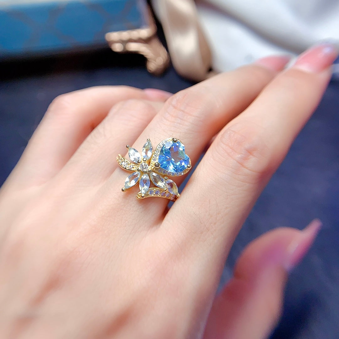 A ring made of natural gemstones with a heart-shaped cut and unique design. Is it the style you like?